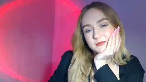 Snapshot of lulu_baby1 chatting on March 2025 11:17:01 AM Lulu Baby18 online show from March 2025 11:17:01 AM