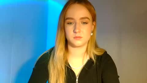 Snapshot of lulu_baby1 chatting on March 2025 04:49:01 PM Lulu Baby18 online show from March 2025 04:49:01 PM