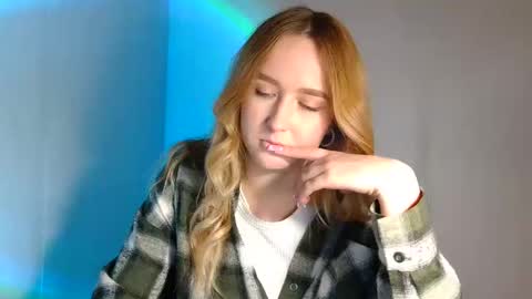 Snapshot of lulu_baby1 chatting on March 2025 07:49:02 PM Lulu Baby18 online show from March 2025 07:49:02 PM