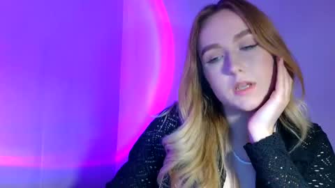 Snapshot of lulu_baby1 chatting on March 2025 10:19:01 AM Lulu Baby18 online show from March 2025 10:19:01 AM