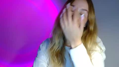 Snapshot of lulu_baby1 chatting on September 2025 06:30:01 PM Lulu Baby18 online show from September 2025 06:30:01 PM