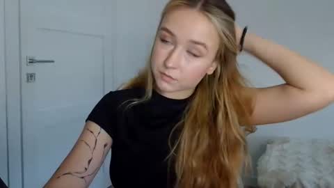 Lulu Baby18 online show from March 2026 11:32:01 AM