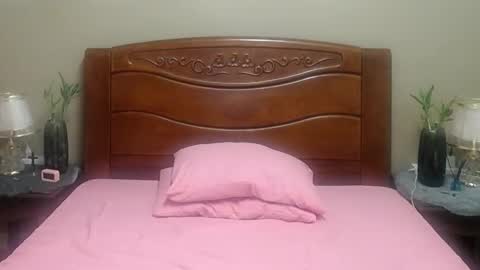 Snapshot of lulu_wild chatting on October 2025 09:32:02 AM lulu_wild online show from October 2025 09:32:02 AM