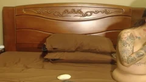 lulu_wild online show from April 2026 10:00:01 AM