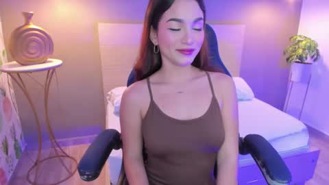 Snapshot of luma_sky chatting on September 2025 03:17:02 AM L U M A online show from September 2025 03:17:02 AM