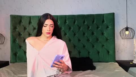 Lumars online show from December 2024 09:01:01 PM
