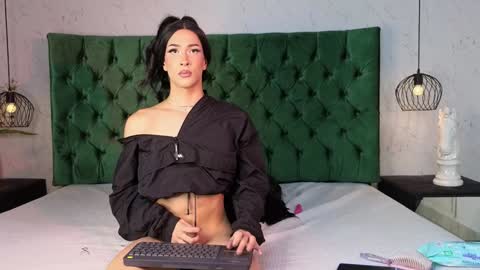 Lumars online show from December 2024 08:10:02 PM