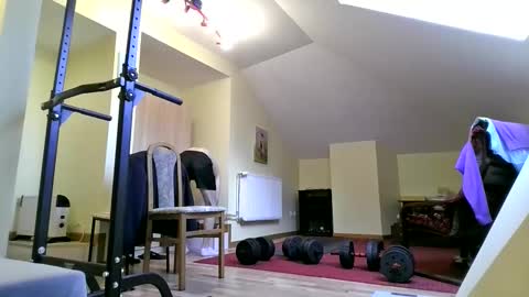 Andrew independent model 2000-0000 CET daily online show from April 2026 02:47:01 PM