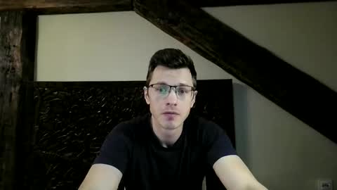 Andrew independent model 2000-0000 CET daily online show from April 2026 06:53:02 PM