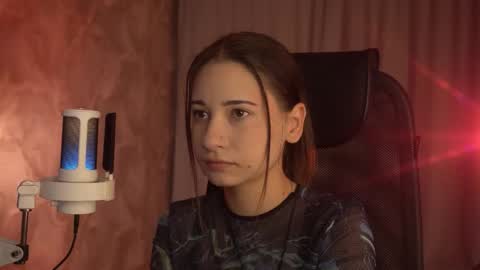 Snapshot of lumenova chatting on September 2025 12:00:02 AM Amelia online show from September 2025 12:00:02 AM