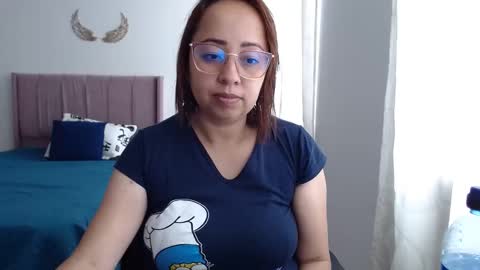 Snapshot of lumi_84 chatting on January 2025 03:01:02 PM LUMI online show from January 2025 03:01:02 PM