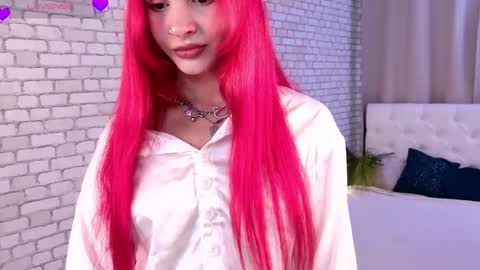 Monica online show from September 2025 01:38:02 PM