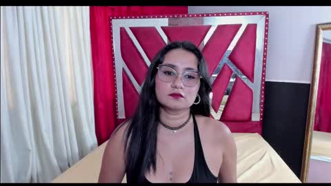 Snapshot of luna021_1 chatting on September 2025 08:00:02 PM Luna online show from September 2025 08:00:02 PM