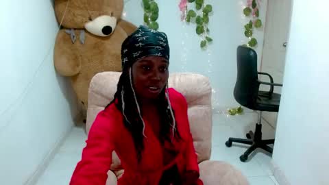 Snapshot of luna253951 chatting on May 2026 03:08:02 PM luna253951 online show from May 2026 03:08:02 PM