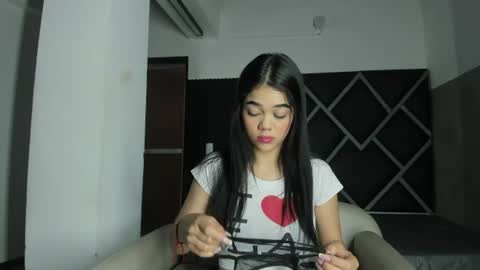 Luna online show from July 2026 12:01:02 PM