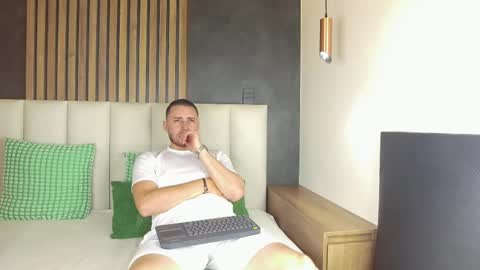 Snapshot of luna_and_jackson_ chatting on May 2026 03:01:02 AM Luna Jackson online show from May 2026 03:01:02 AM