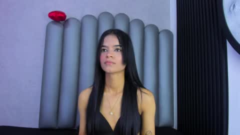 luna_bella_23 online show from April 2026 03:09:01 AM