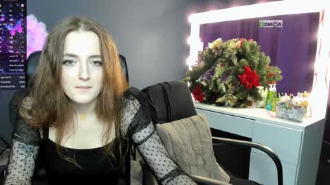 luna_berryy online show from December 2024 04:55:01 AM