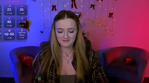 Snapshot of luna_berryy chatting on May 2026 07:11:01 PM luna_berryy online show from May 2026 07:11:01 PM