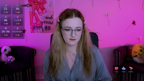 Snapshot of luna_berryy chatting on May 2026 07:44:01 PM luna_berryy online show from May 2026 07:44:01 PM