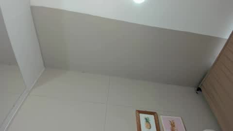 luna_bradley_ online show from March 2026 01:04:01 PM