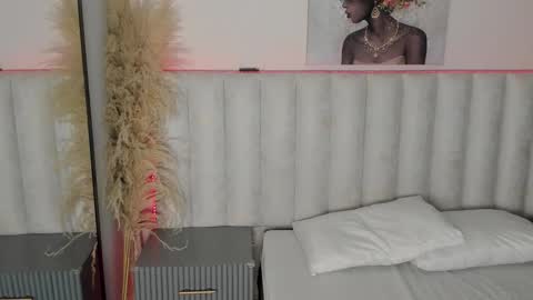 luna_clarx online show from September 2025 03:17:02 AM