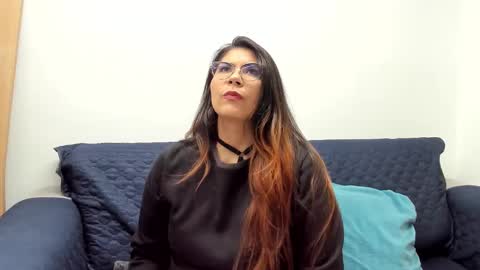 luna  online show from March 2025 11:17:01 AM