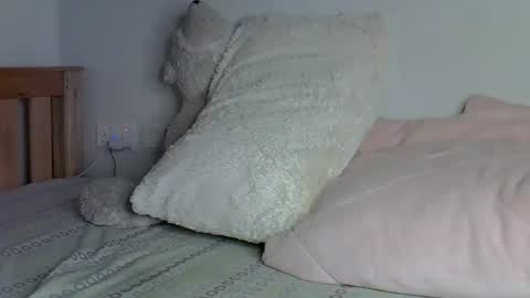 maskedmalkia online show from May 2026 02:51:01 AM