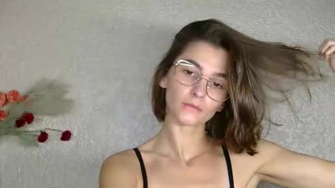 Luna online show from September 2025 07:21:01 AM