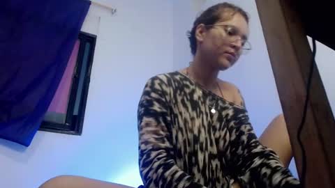 Snapshot of luna_hazard chatting on February 2025 11:25:02 PM luna_hazard online show from February 2025 11:25:02 PM