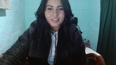 luna_india online show from January 2025 04:13:01 AM