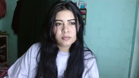 luna_india online show from February 2025 09:05:02 AM