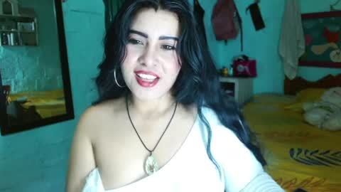 luna_india online show from March 2025 07:26:02 PM