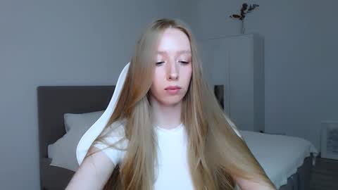 Snapshot of luna_insanity chatting on September 2025 08:45:01 PM Luna online show from September 2025 08:45:01 PM