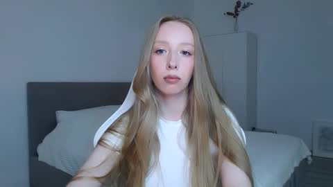 Snapshot of luna_insanity chatting on October 2025 09:01:01 PM Luna online show from October 2025 09:01:01 PM