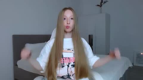 Snapshot of luna_insanity chatting on October 2025 09:03:02 PM Luna online show from October 2025 09:03:02 PM