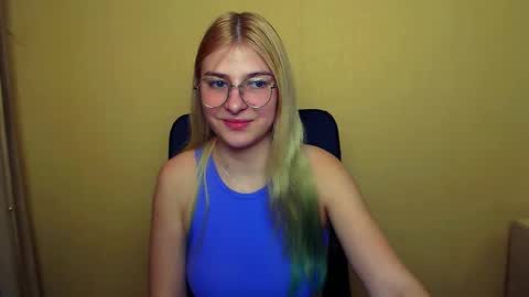 Luna online show from January 2025 11:35:01 AM