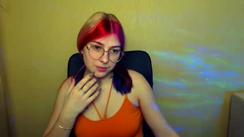 Luna online show from February 2025 08:49:01 AM