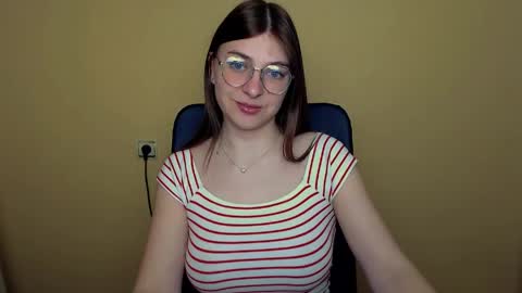 Luna online show from April 2026 07:55:01 AM