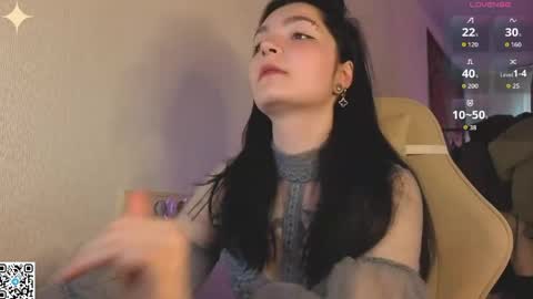 Luna online show from April 2026 12:49:02 AM