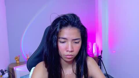 LUNA  online show from February 2026 03:07:01 PM