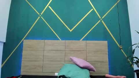 Luna online show from February 2025 01:47:02 AM