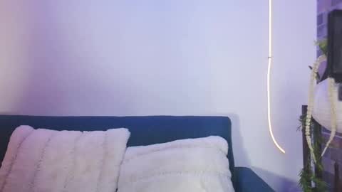 luna_valen online show from April 2026 04:30:01 AM