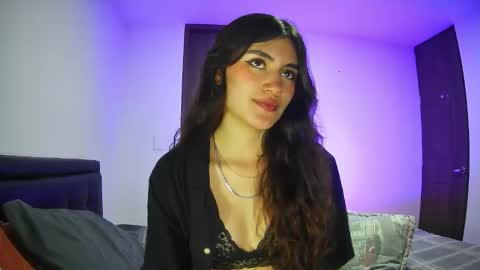 Luna Valmont online show from March 2026 08:23:02 PM