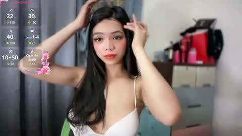 Snapshot of luna_whitedoll chatting on July 2026 08:33:01 PM luna_whitedoll online show from July 2026 08:33:01 PM