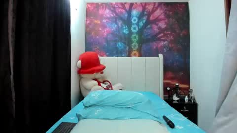 lunaa mayer online show from August 2026 02:13:02 AM