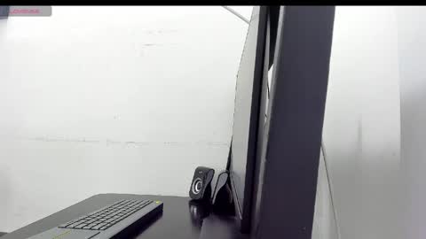 Snapshot of lunabrillante1972 chatting on May 2026 09:06:01 AM lunabrillante1972 online show from May 2026 09:06:01 AM