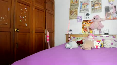 lunacristal_moon online show from October 2025 08:36:02 AM