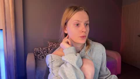 Britney online show from September 2025 06:14:01 AM