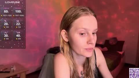 Britney online show from September 2025 07:52:01 PM